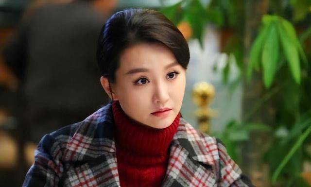演完赵丽颖闺蜜，又演于和伟老婆，39岁的她年轻时是个氧气大美女