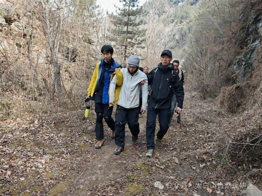 鳌太线失联十余天后获救，18岁小伙被顶格罚款！此前已付8万救援费