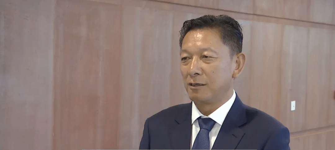 厅长和忠华，任上被查