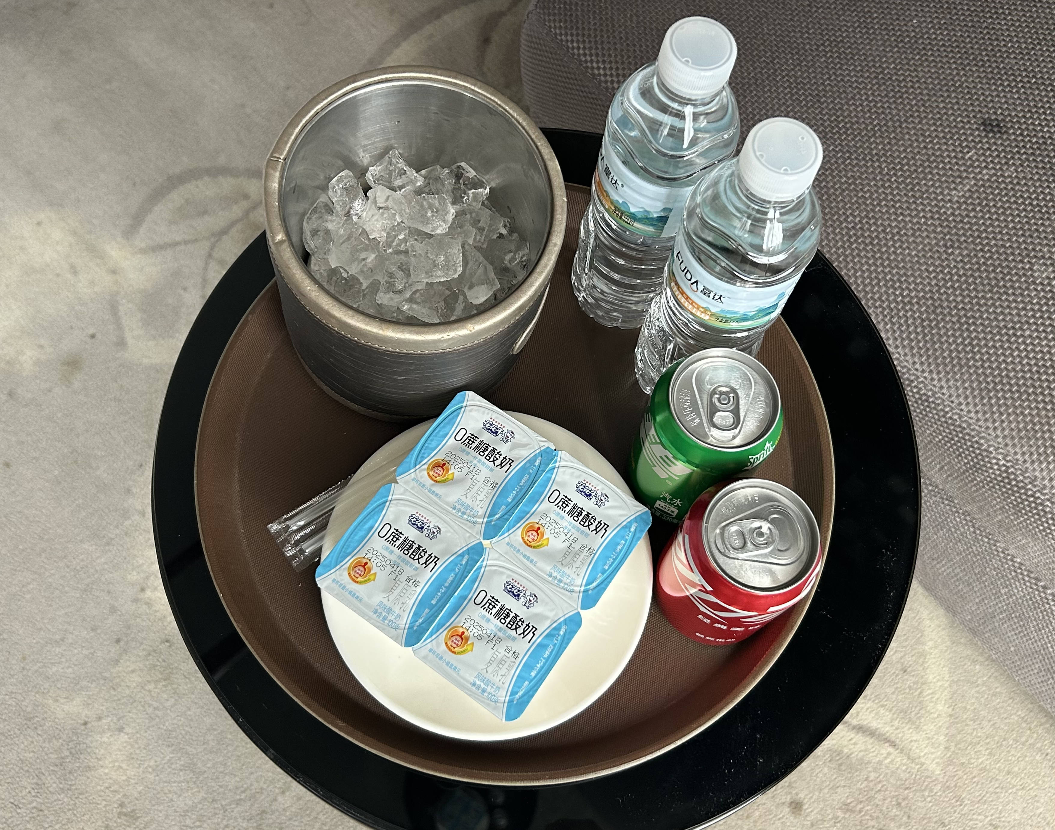 郑州一酒店供电受阻，37℃高温无法制冷陷运营困境